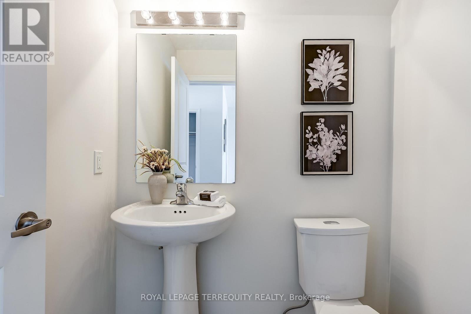 1226 Talisman Manor, Pickering, Ontario L1X 0R9 - Photo 32 - E12859644