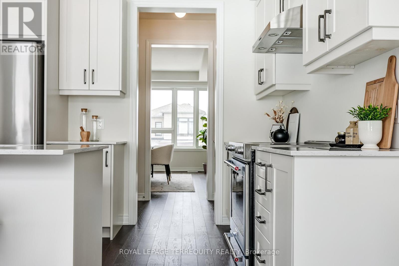 1226 Talisman Manor, Pickering, Ontario L1X 0R9 - Photo 19 - E12859644