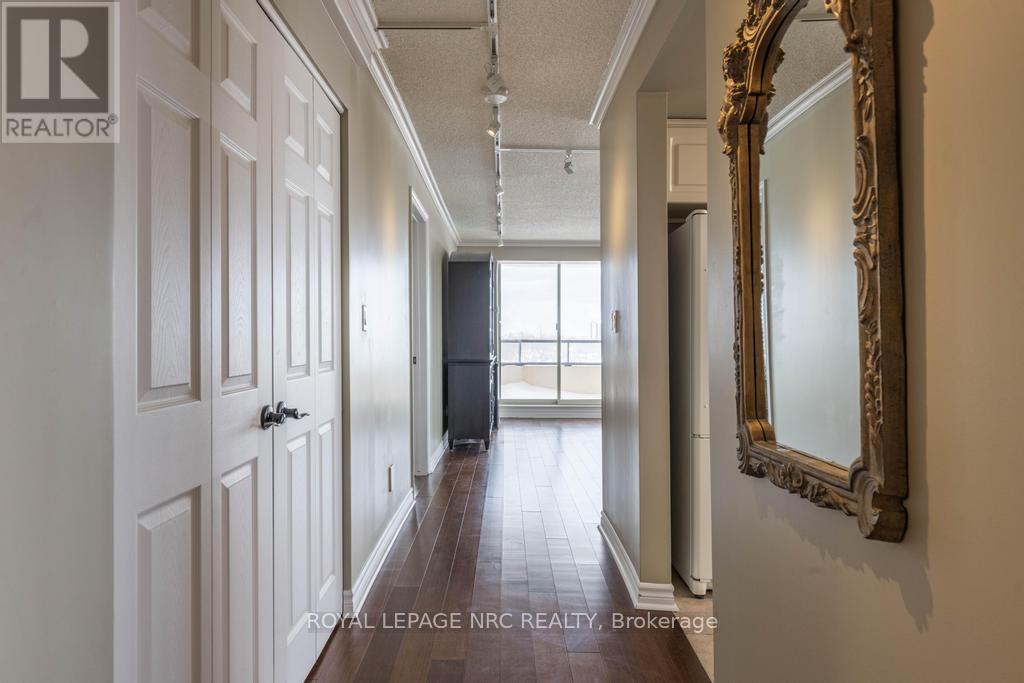 804 - 3 Towering Heights Boulevard, St. Catharines, Ontario  L2T 4A4 - Photo 8 - X12749986