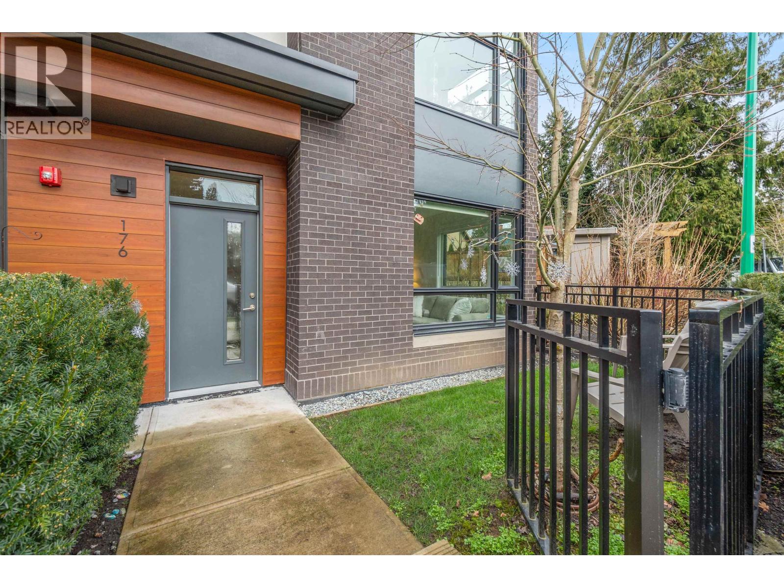 176 2035 Glenaire Drive, North Vancouver, British Columbia  V7P 1Y2 - Photo 32 - R3099911