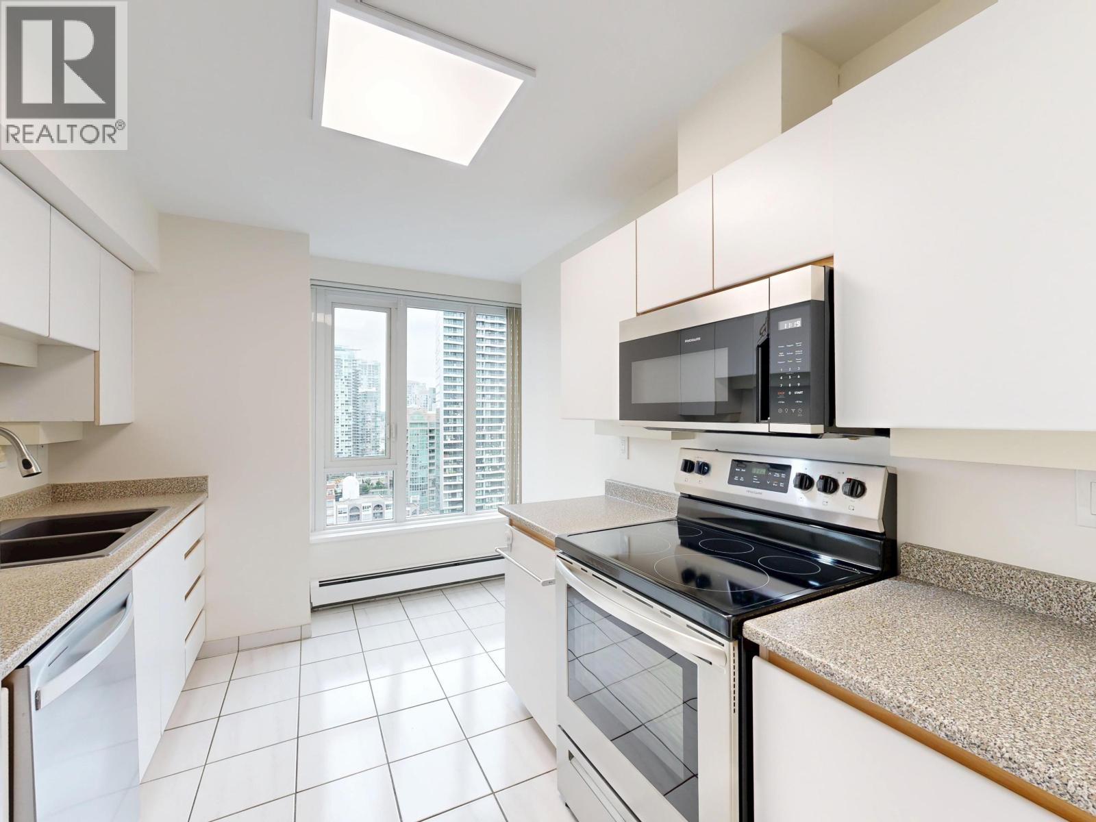 2004 1020 Harwood Street, Vancouver, British Columbia  V6E 4R1 - Photo 10 - R3099914