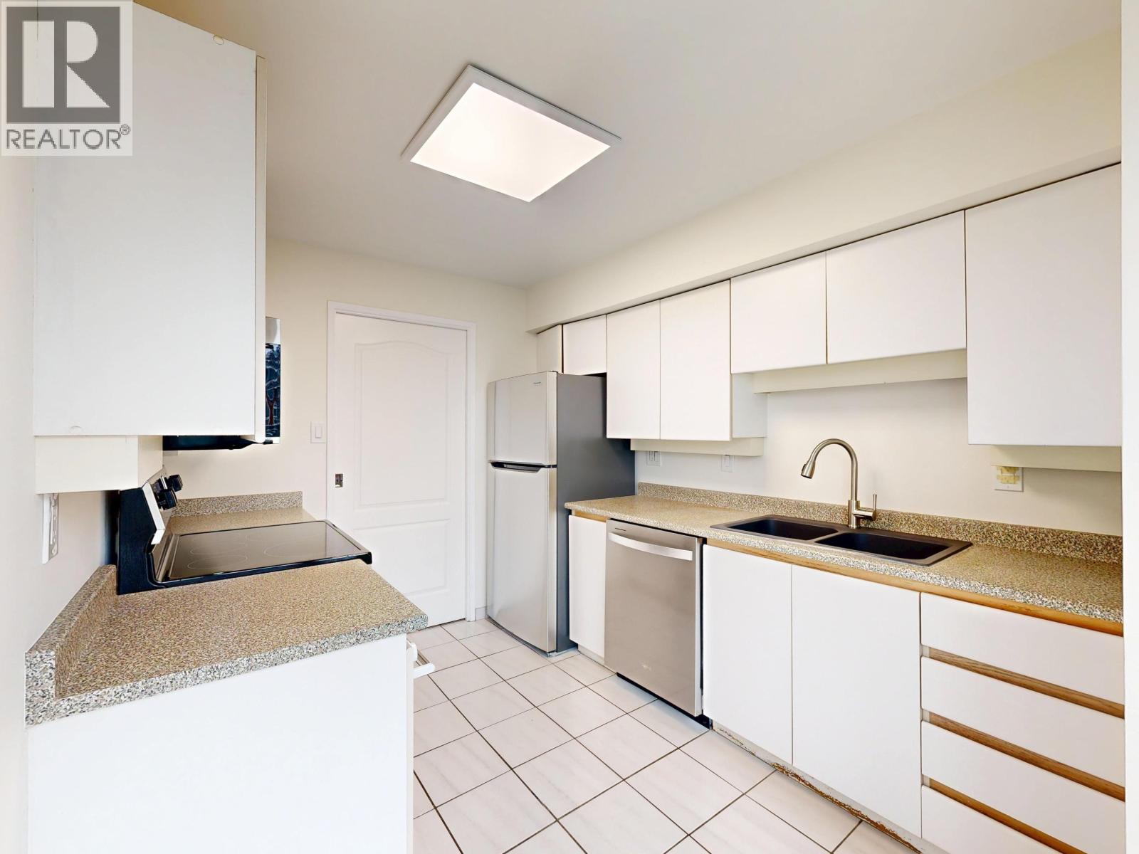 2004 1020 Harwood Street, Vancouver, British Columbia  V6E 4R1 - Photo 11 - R3099914