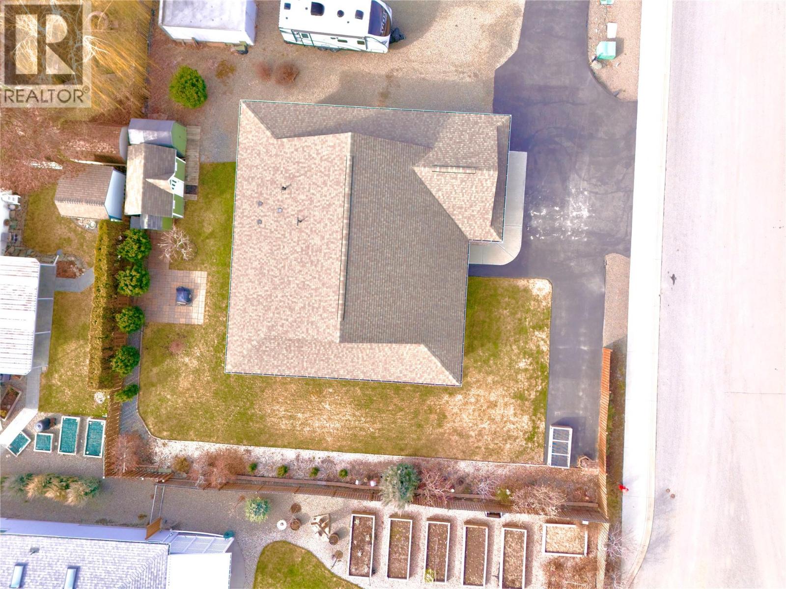 1719 Murdoch Street, Creston, British Columbia  V0B 1G5 - Photo 9 - 10378901