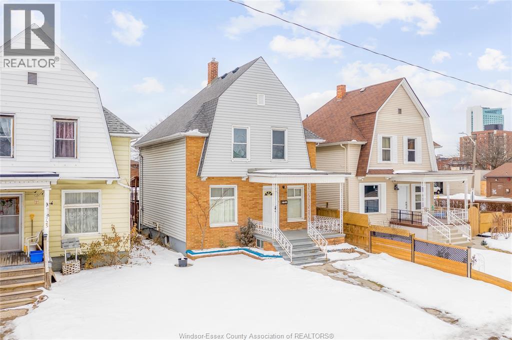 715 Aylmer Avenue, Windsor, Ontario N9A 1V2 - Photo 3 - 26005475