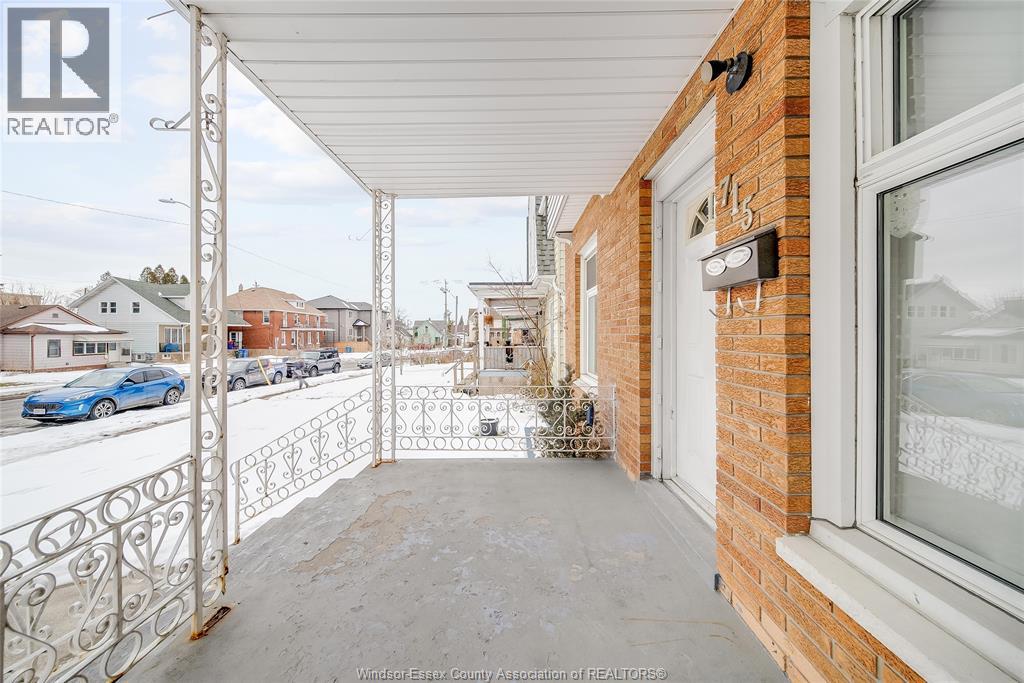 715 Aylmer Avenue, Windsor, Ontario N9A 1V2 - Photo 5 - 26005475