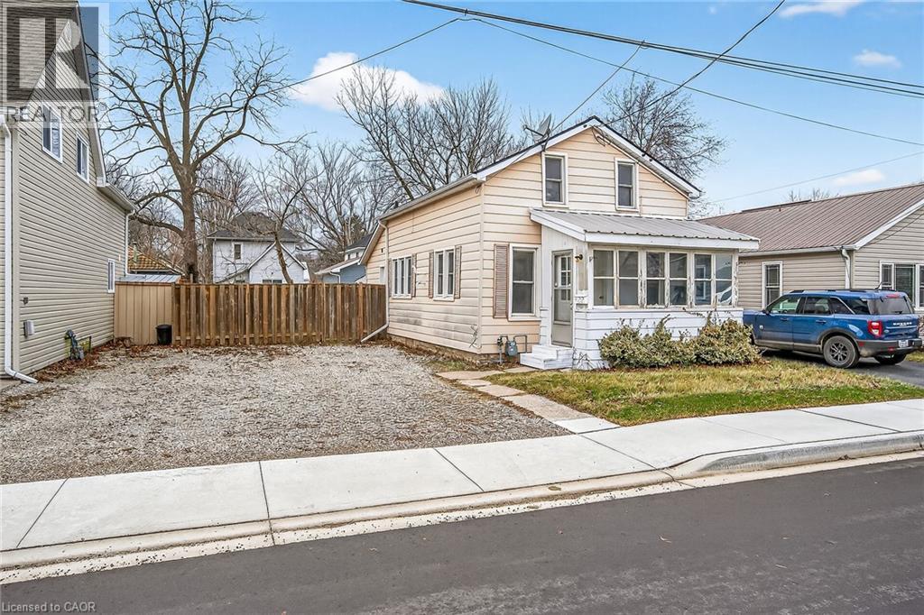 422 Griffith Street, Dunnville, Ontario  N1A 2P3 - Photo 5 - 40798844