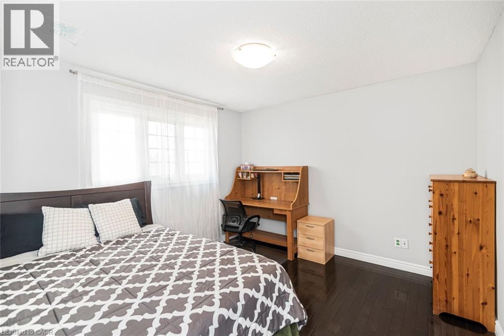 39 Guildwood Drive, Hamilton, Ontario  L9C 6S3 - Photo 21 - 40812501