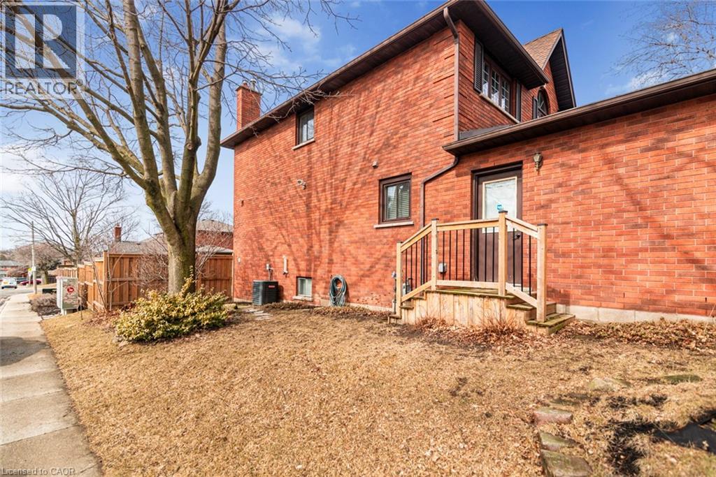 39 Guildwood Drive, Hamilton, Ontario  L9C 6S3 - Photo 42 - 40812501