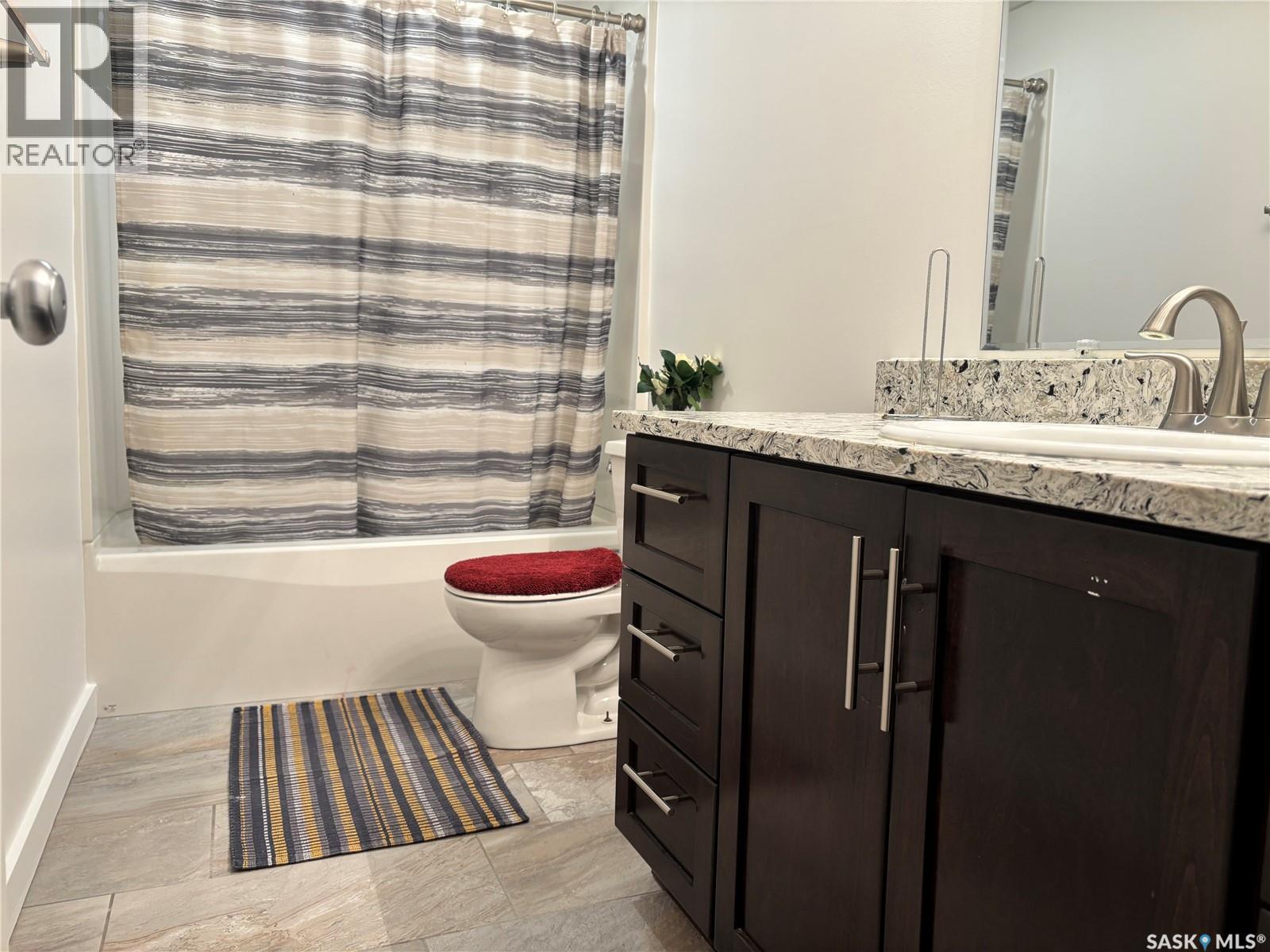 436 Ridgedale Street, Swift Current, Saskatchewan  S9H 5R9 - Photo 12 - SK030482