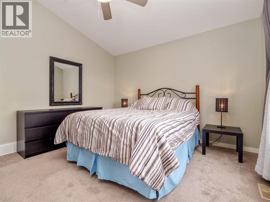 327 Mildred Dobbs Boulevard N, Lethbridge, Alberta  T1H 6G7 - Photo 36 - A2286537