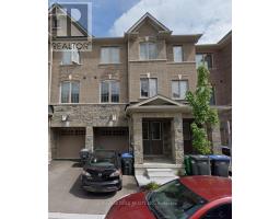 18 FAYE STREET, Brampton, Ontario
