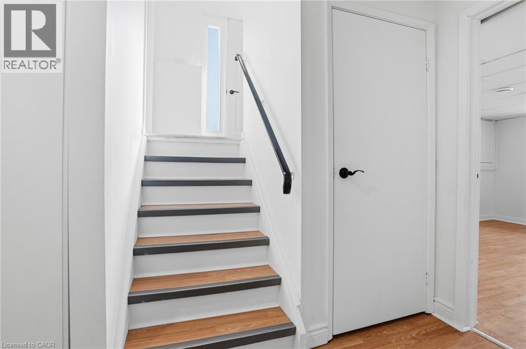 7 Calcott Court, Thorold, Ontario  L2V 4J9 - Photo 20 - 40811100