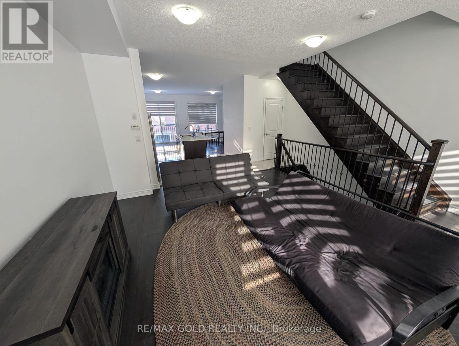 18 Faye Street, Brampton (Bram East), Ontario  L6P 4M9 - Photo 15 - W12750198