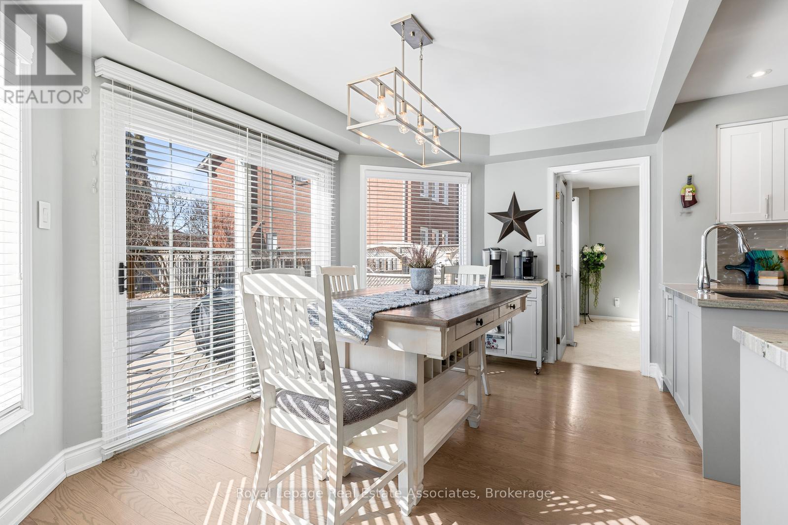 6762 Snow Goose Lane, Mississauga (Lisgar), Ontario  L5N 5J2 - Photo 7 - W12870326