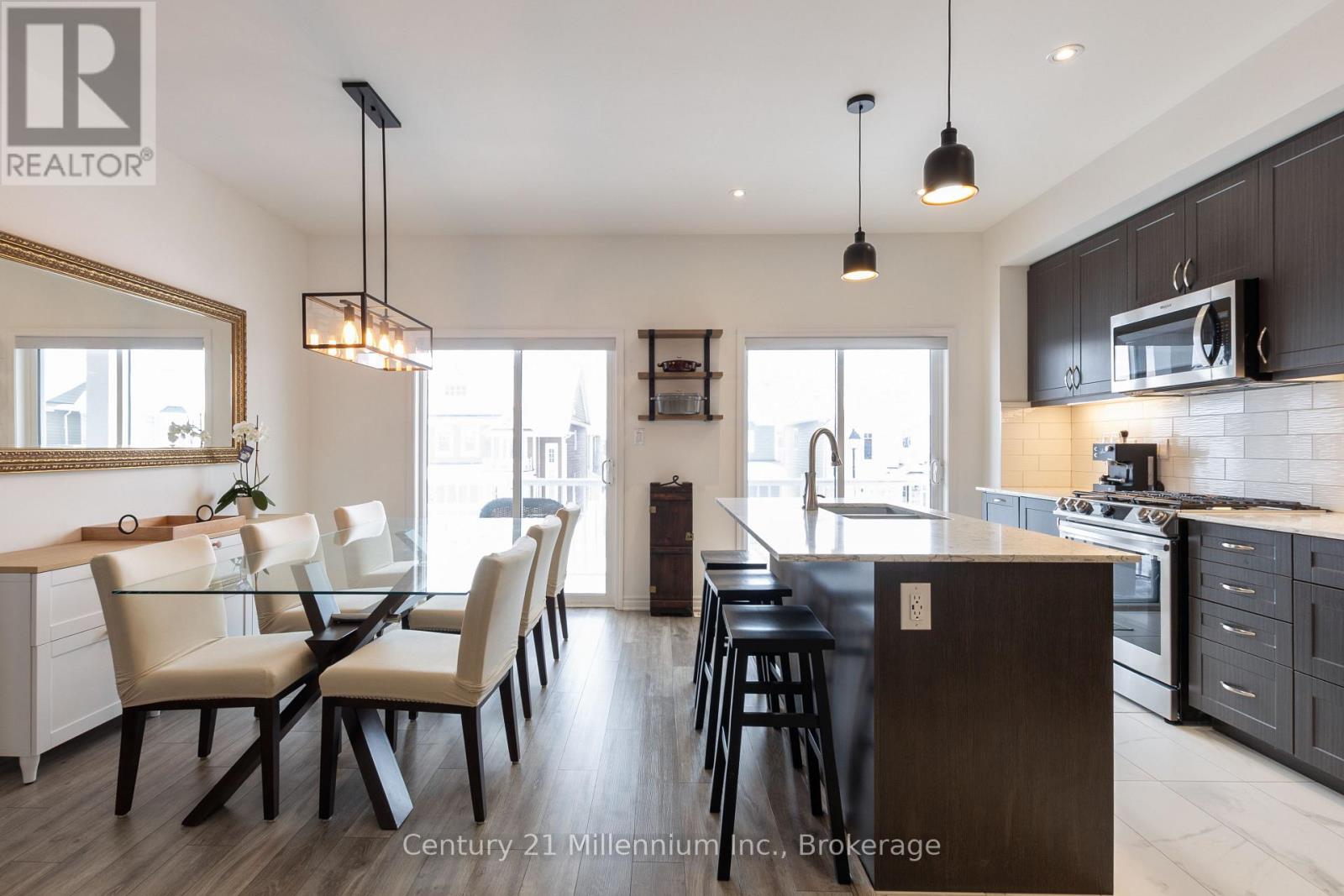 33 Dunes Drive, Wasaga Beach, Ontario  L9Z 0J1 - Photo 15 - S12887296