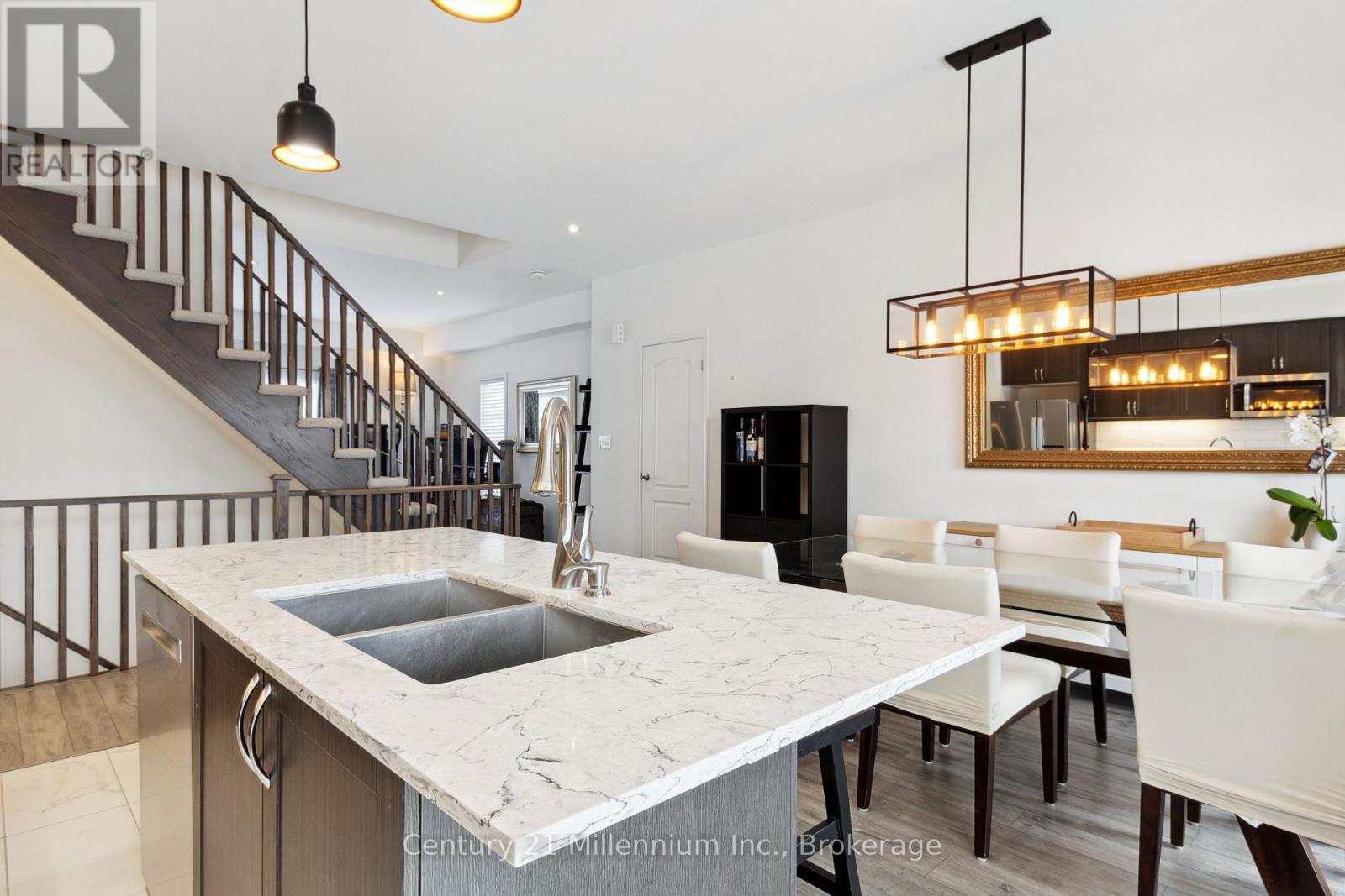 33 Dunes Drive, Wasaga Beach, Ontario  L9Z 0J1 - Photo 22 - S12887296