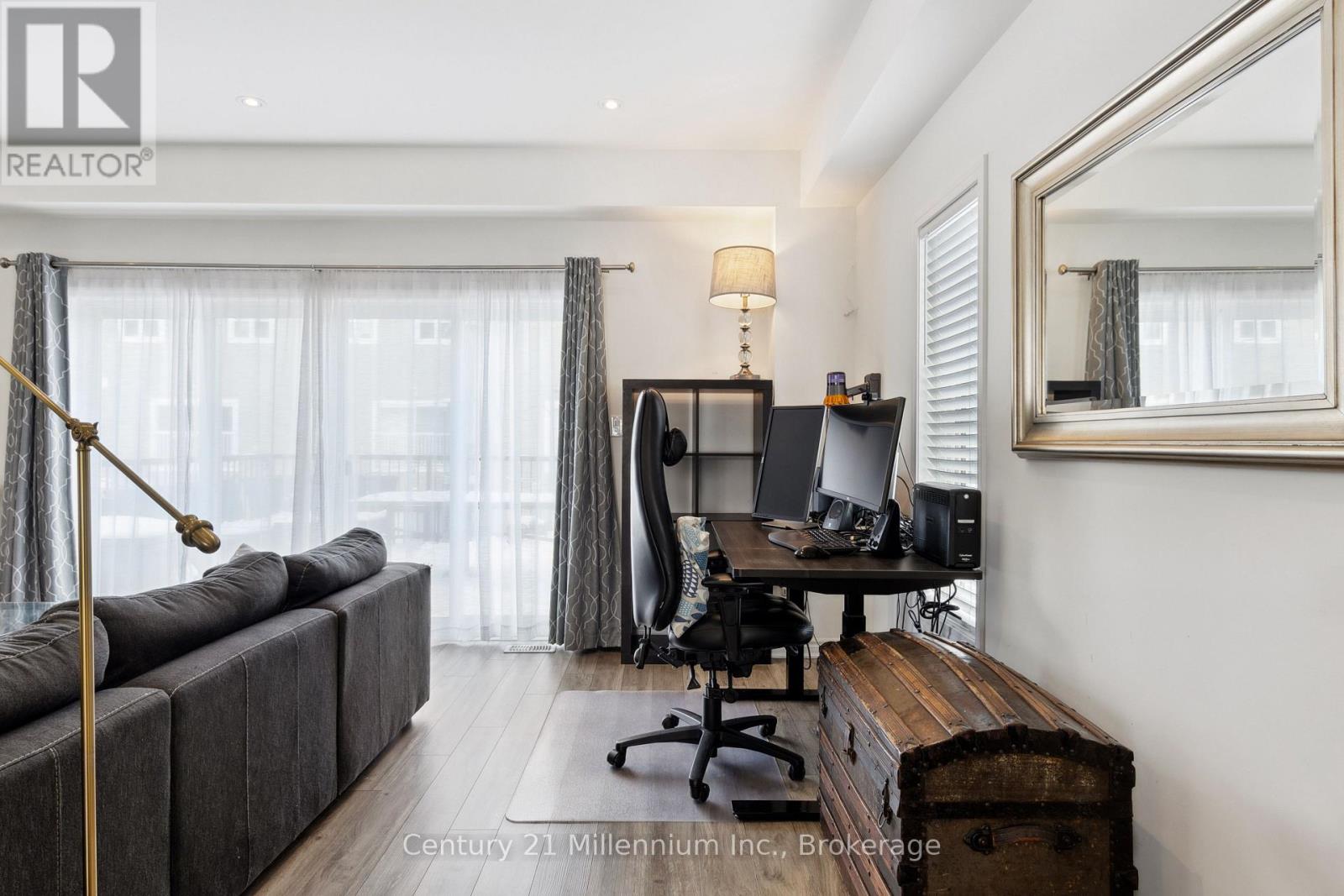 33 Dunes Drive, Wasaga Beach, Ontario  L9Z 0J1 - Photo 23 - S12887296