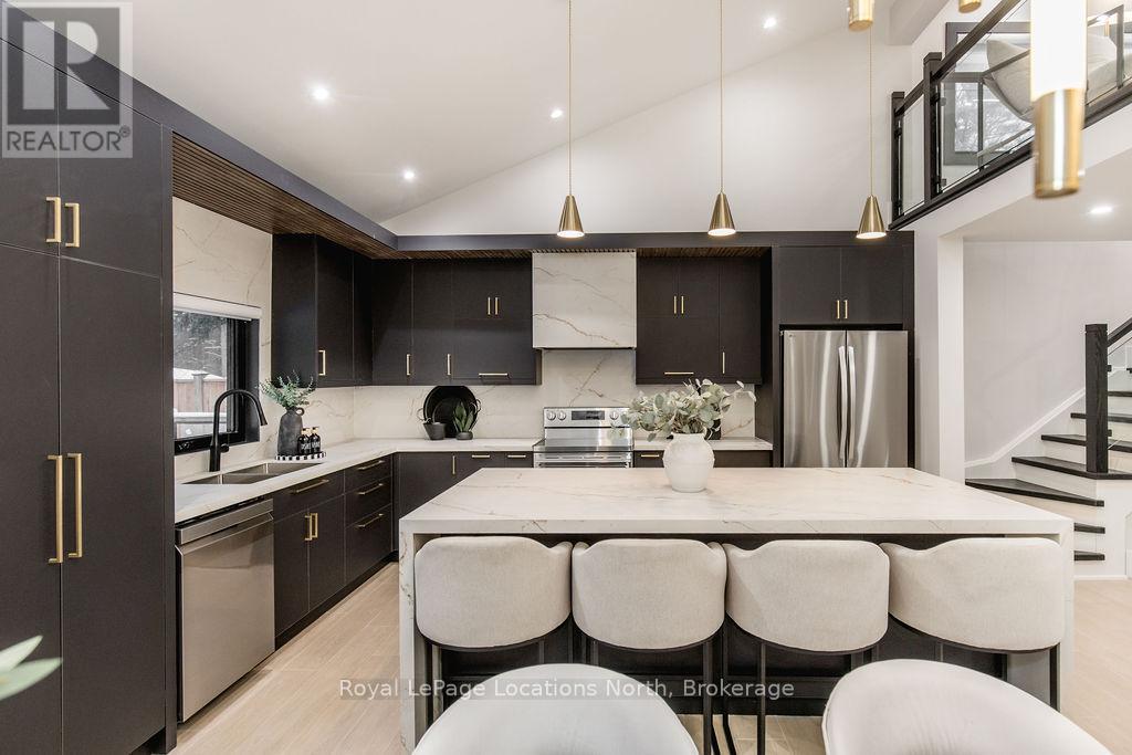 478 Golf Course Road, Wasaga Beach, Ontario  L9Z 1S5 - Photo 12 - S12887302