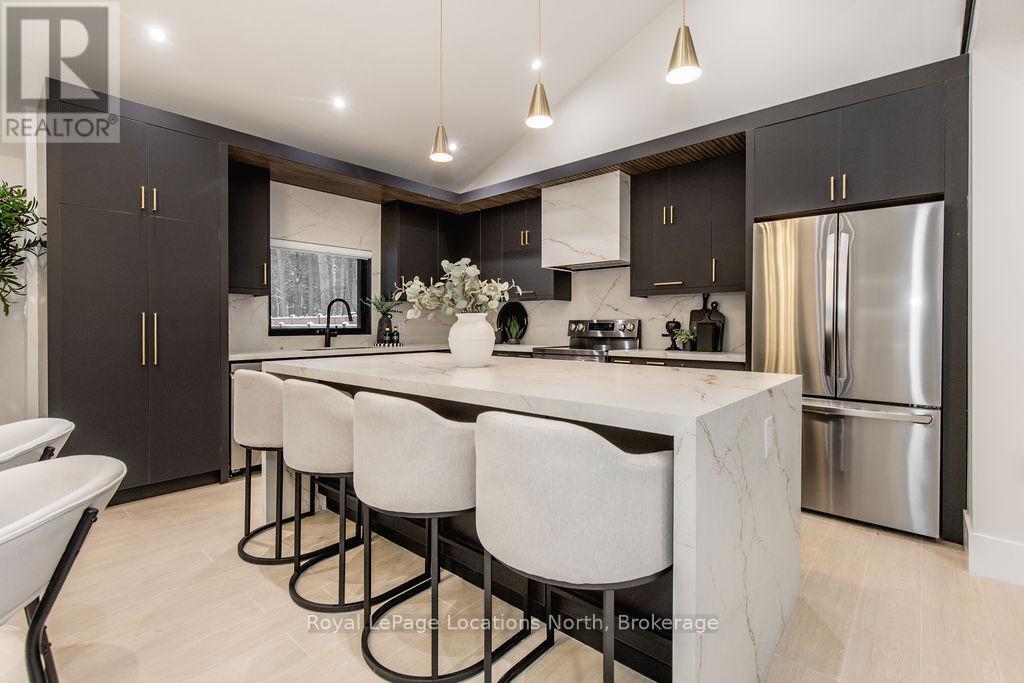 478 Golf Course Road, Wasaga Beach, Ontario  L9Z 1S5 - Photo 14 - S12887302