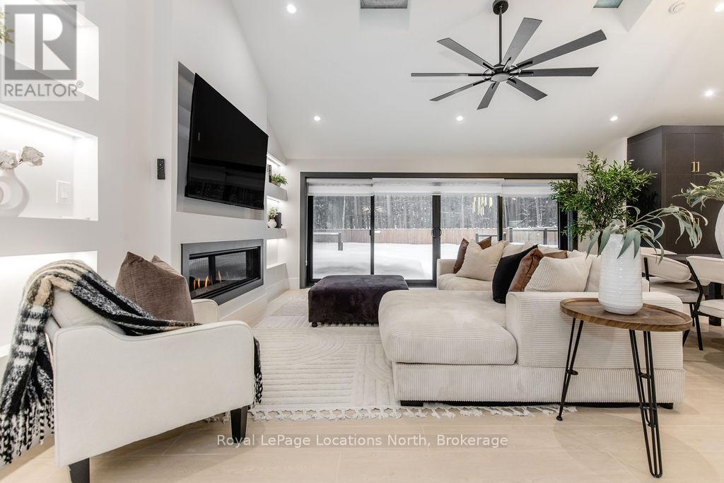 478 Golf Course Road, Wasaga Beach, Ontario  L9Z 1S5 - Photo 7 - S12887302