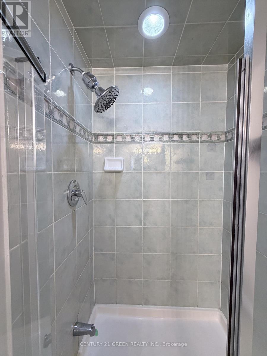 1103 - 200 Burnhamthorpe Road E, Mississauga, Ontario  L5A 4L4 - Photo 23 - W12884852