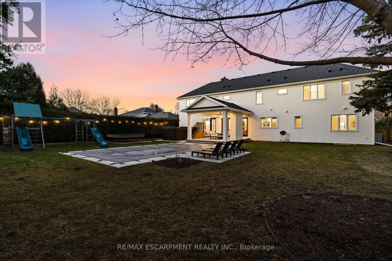 940 Gorton Avenue, Burlington, Ontario  L7T 1S5 - Photo 49 - W12886888