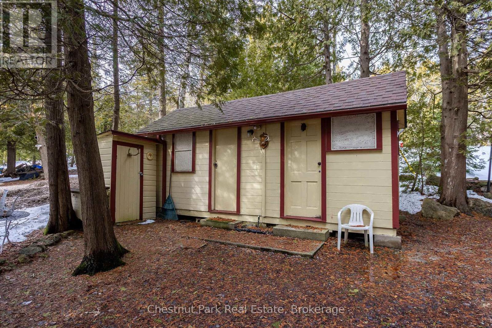 41 Simpson Avenue, Northern Bruce Peninsula, Ontario  N0H 2R0 - Photo 13 - X12887348