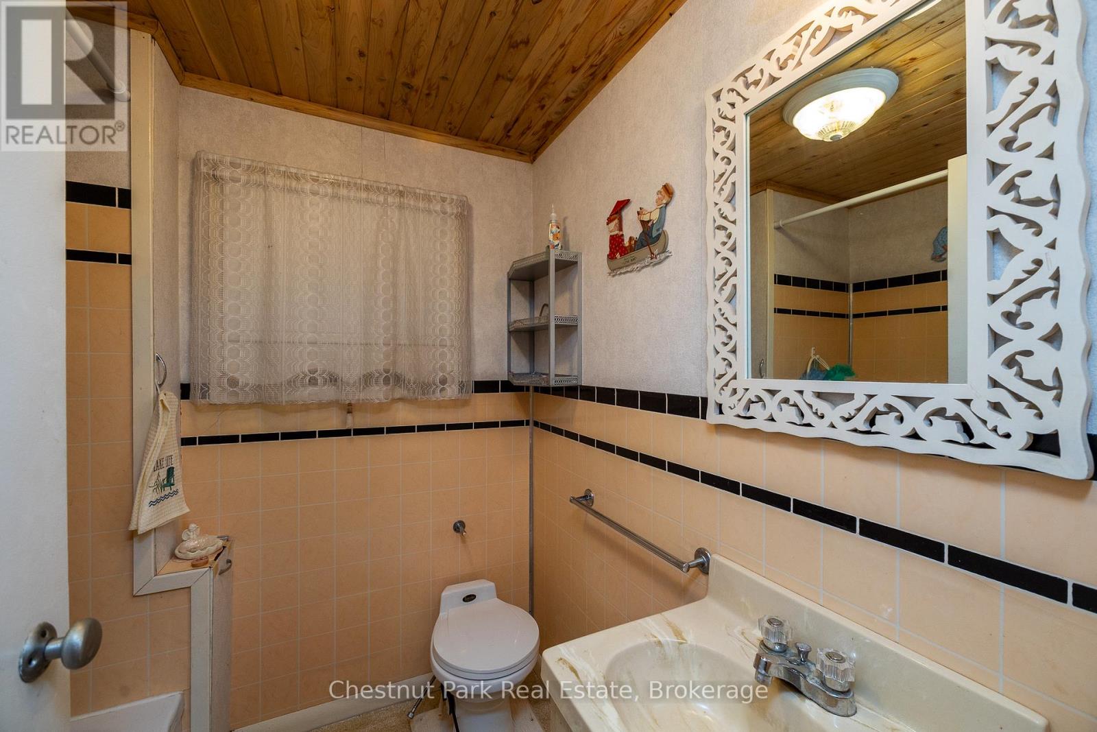 41 Simpson Avenue, Northern Bruce Peninsula, Ontario  N0H 2R0 - Photo 47 - X12887348