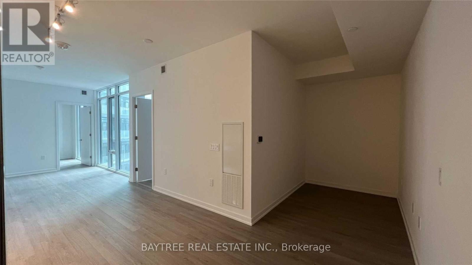 919 - 50 Power Street, Toronto (Moss Park), Ontario  M5A 0V3 - Photo 17 - C12887226