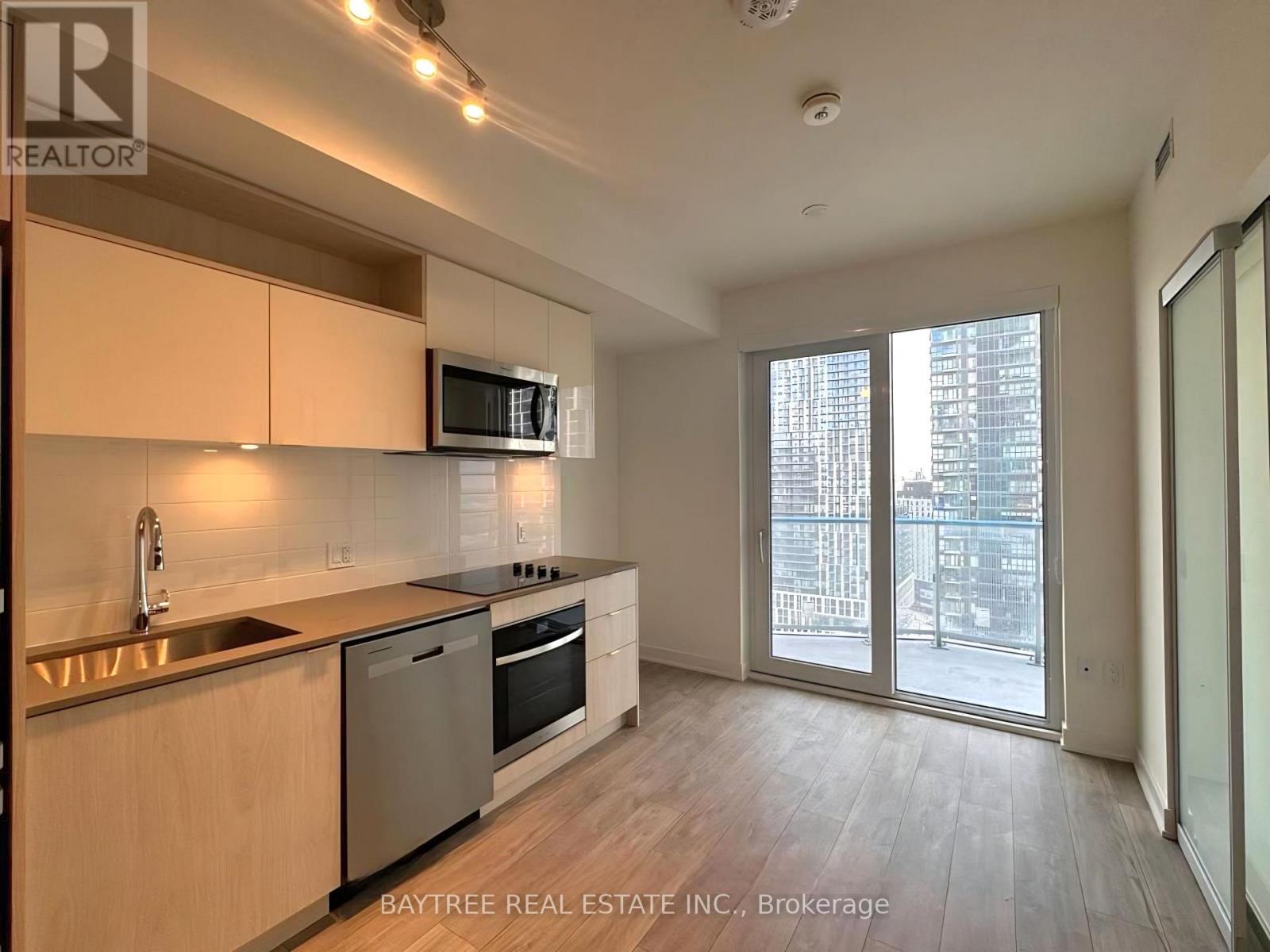 2505 - 100 Dalhousie Street, Toronto, Ontario  M5B 0C7 - Photo 2 - C12887244
