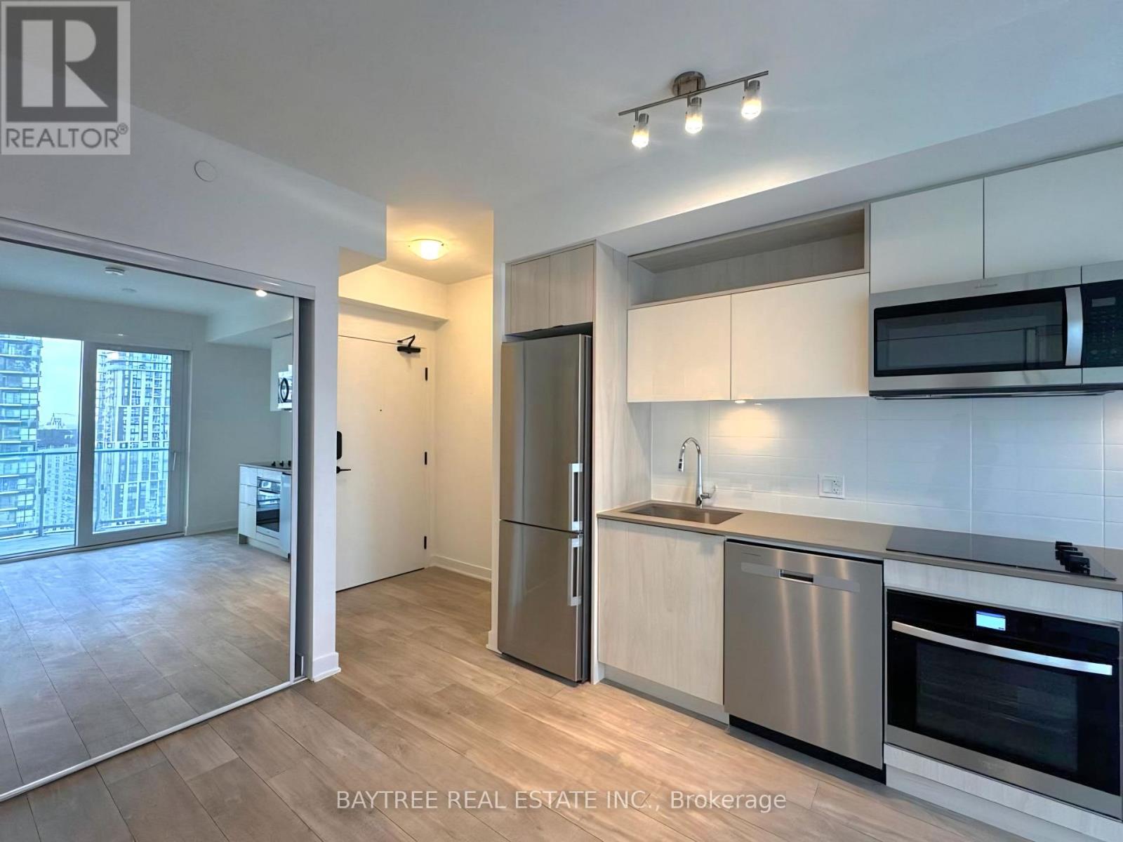 2505 - 100 Dalhousie Street, Toronto, Ontario  M5B 0C7 - Photo 6 - C12887244