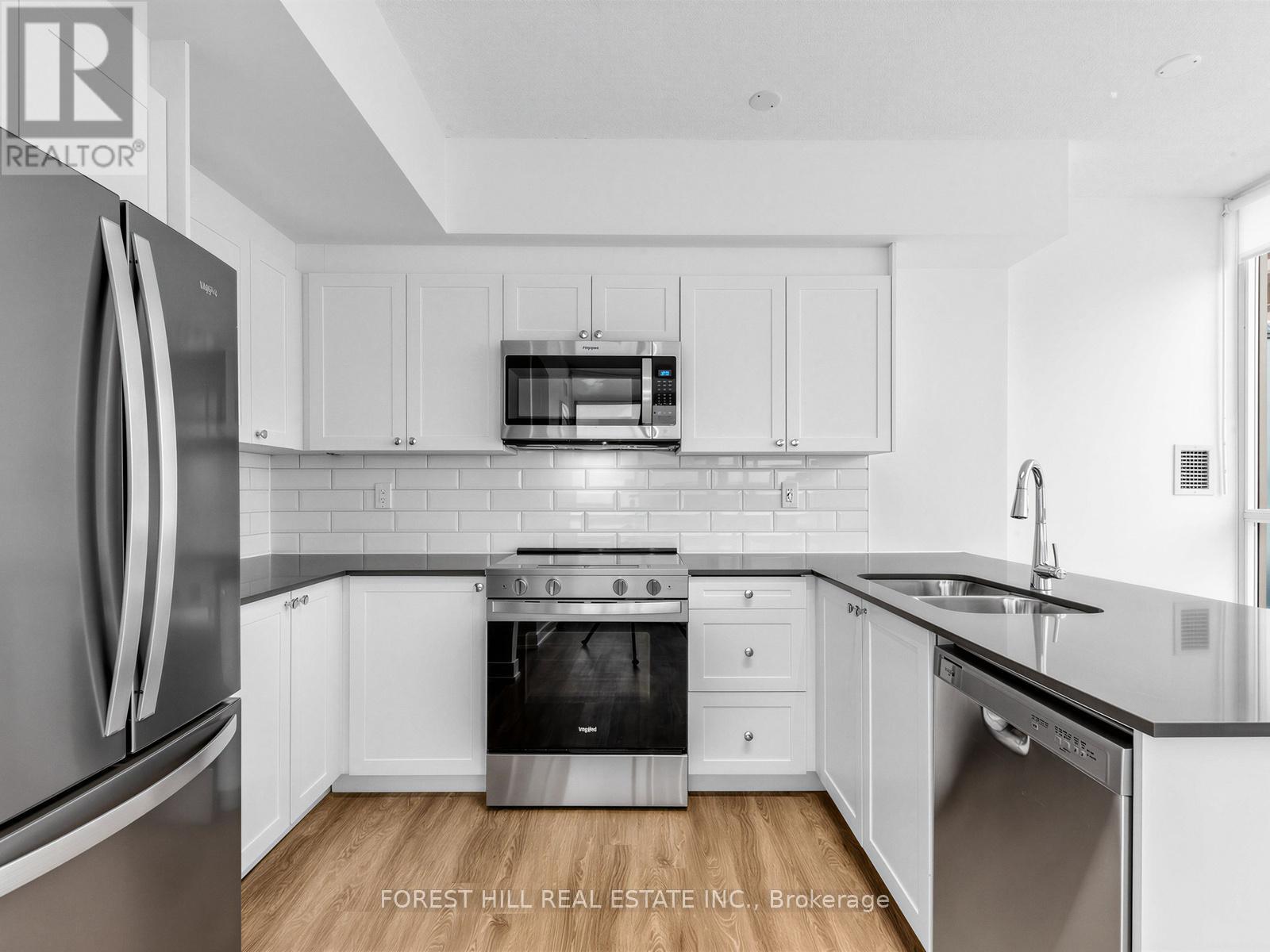 510 - 50 Spadina Road, Toronto, Ontario  M5R 2P1 - Photo 8 - C12887260