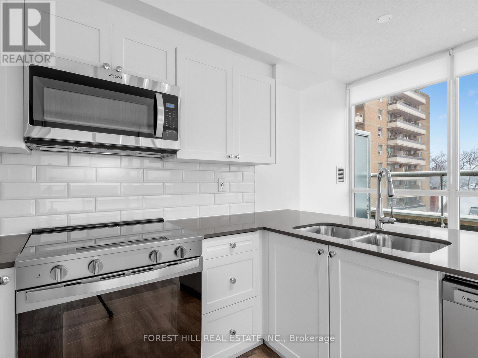 510 - 50 Spadina Road, Toronto, Ontario  M5R 2P1 - Photo 9 - C12887260