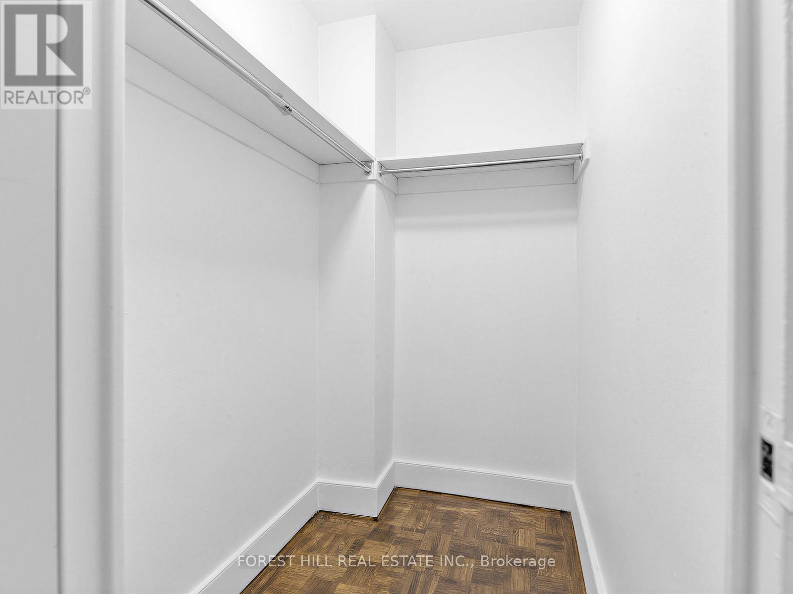 202 - 35 Walmer Road, Toronto, Ontario  M5R 2X3 - Photo 21 - C12887266