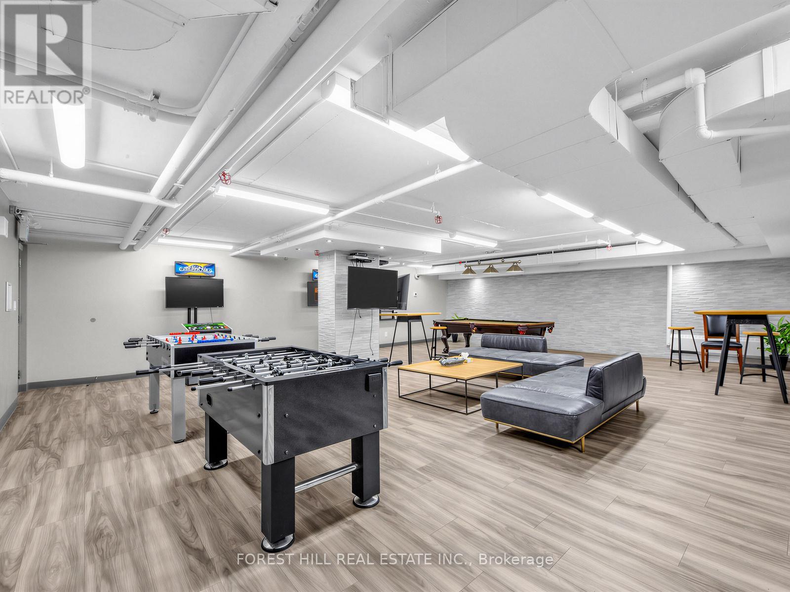 202 - 35 Walmer Road, Toronto, Ontario  M5R 2X3 - Photo 25 - C12887266