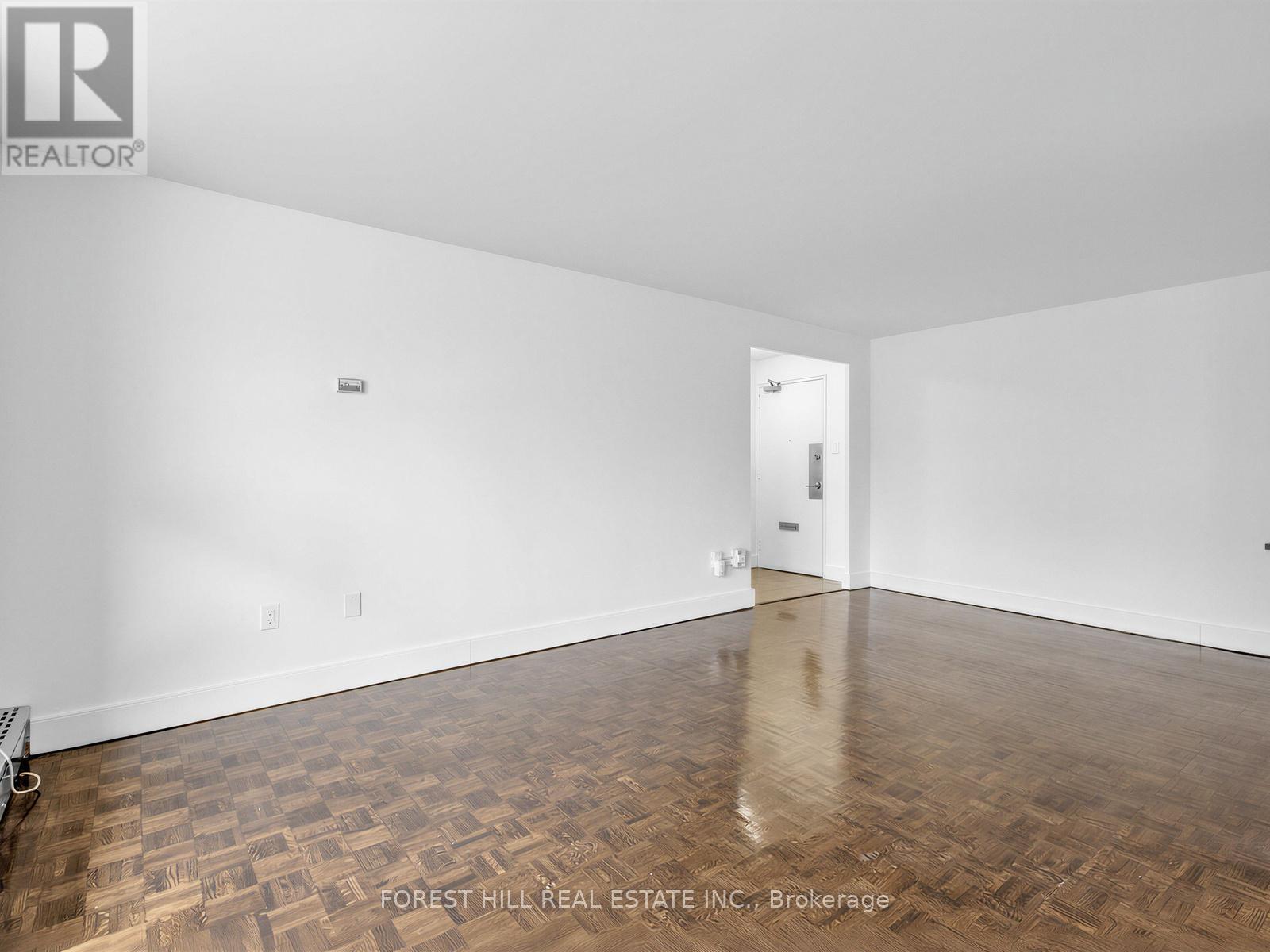 202 - 35 Walmer Road, Toronto, Ontario  M5R 2X3 - Photo 9 - C12887266