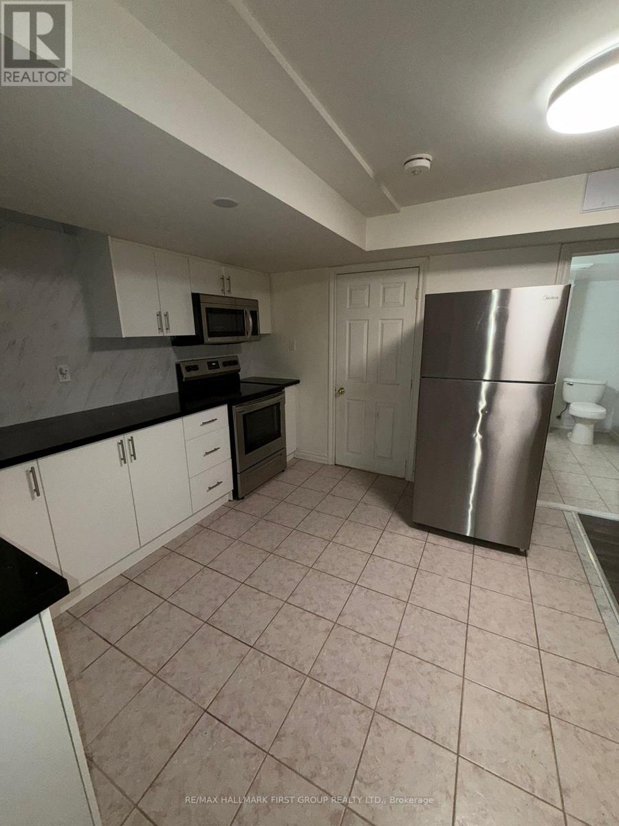 Bsmt - 46 Welsh Street, Ajax (Central West), Ontario  L1T 4A4 - Photo 7 - E12887208