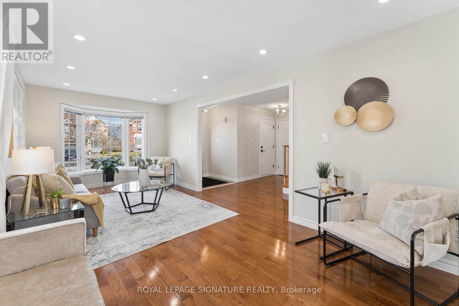 62 Bowles Drive, Ajax (Central West), Ontario  L1T 4B6 - Photo 7 - E12887212