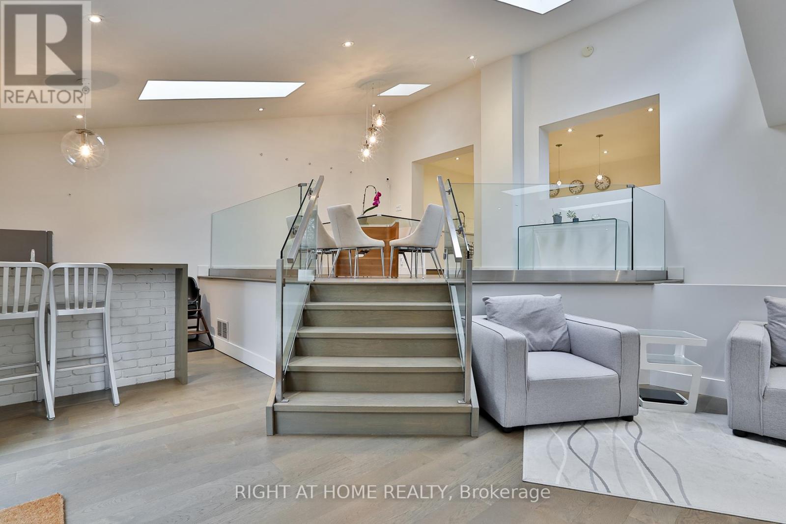 34 Scarcliff Gardens, Toronto (Guildwood), Ontario  M1E 2A2 - Photo 10 - E12887220