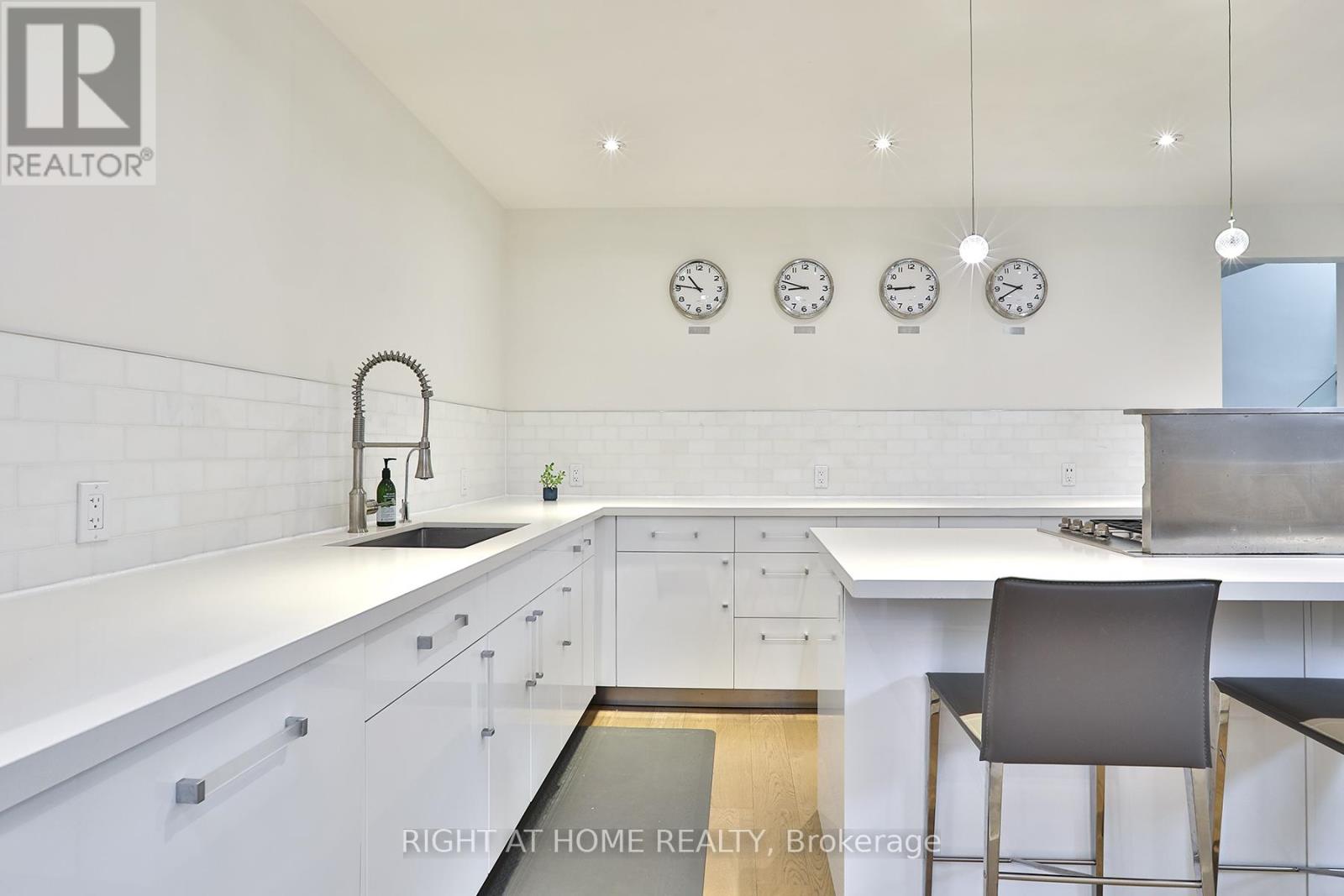 34 Scarcliff Gardens, Toronto (Guildwood), Ontario  M1E 2A2 - Photo 15 - E12887220