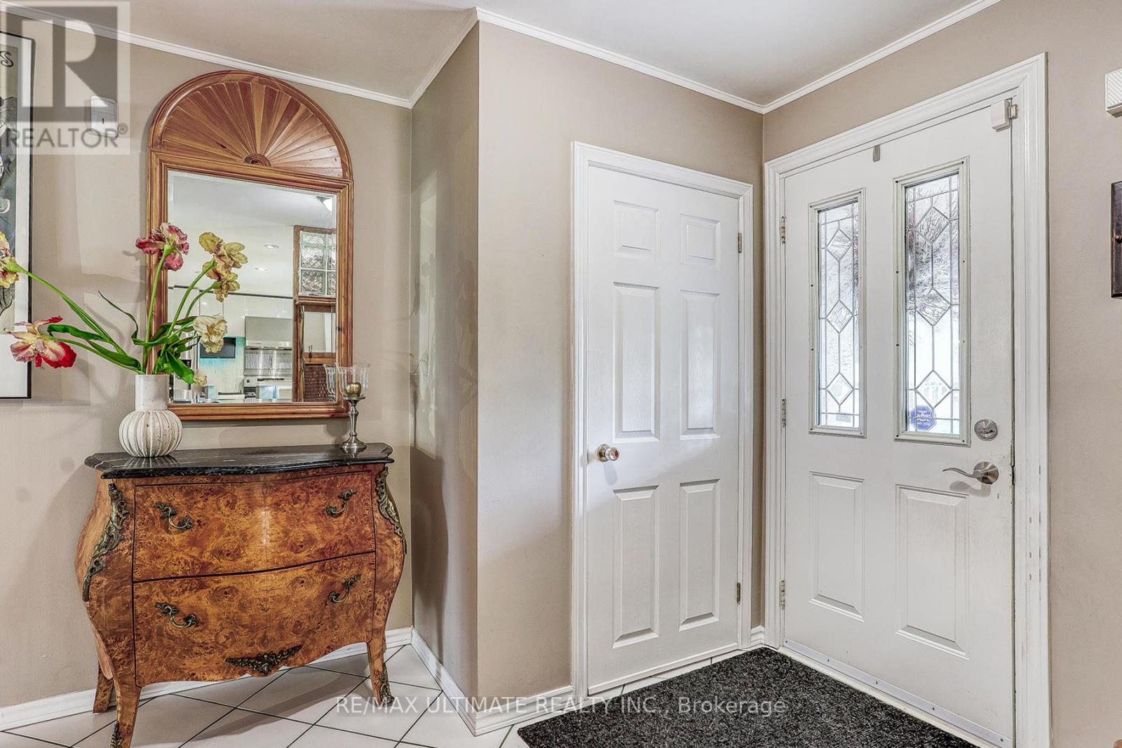 103 Weir Crescent, Toronto (West Hill), Ontario  M1E 3B2 - Photo 3 - E12887238