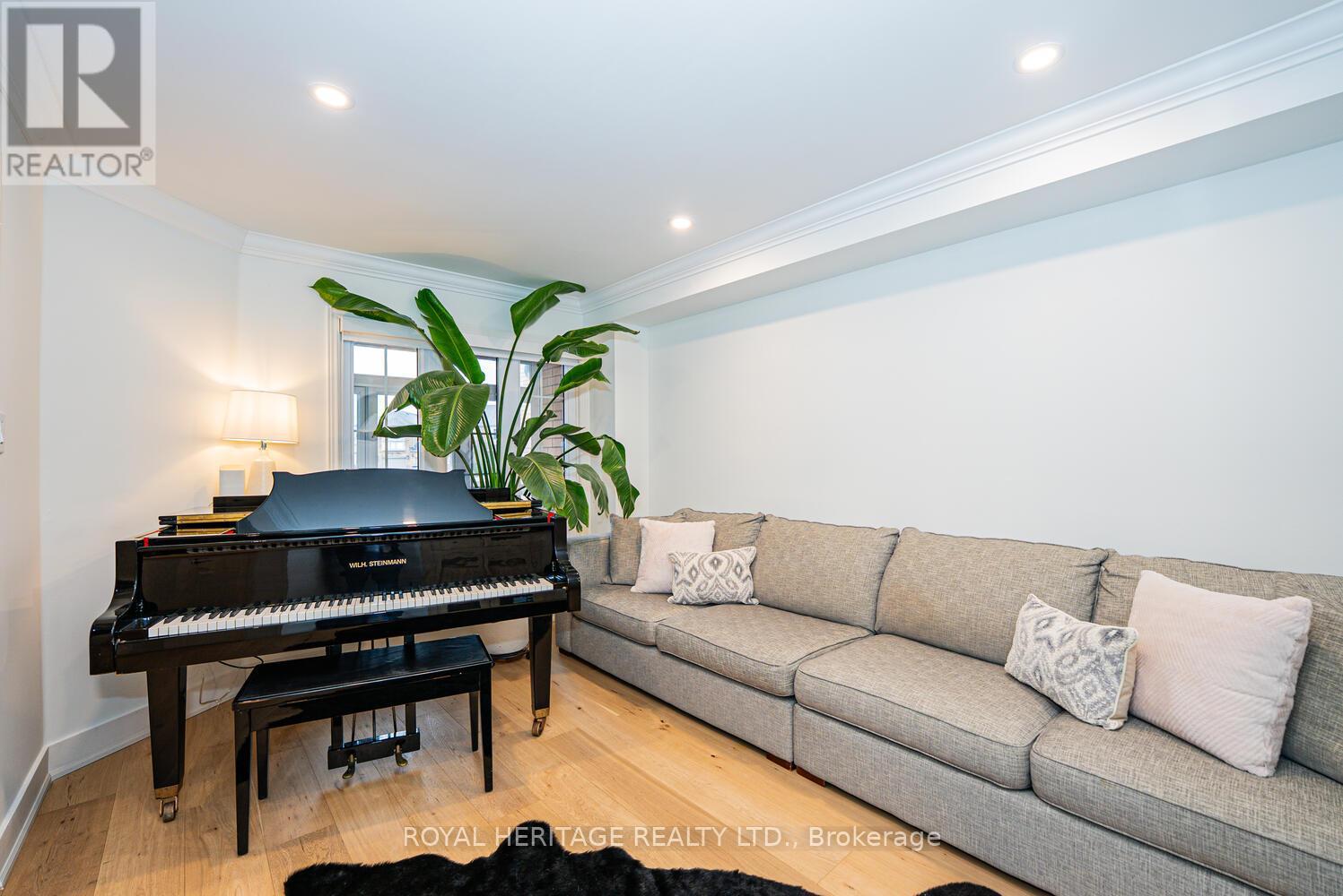 27 Opera Place N, Vaughan, Ontario L4L 8Y8 - Photo 10 - N12887202