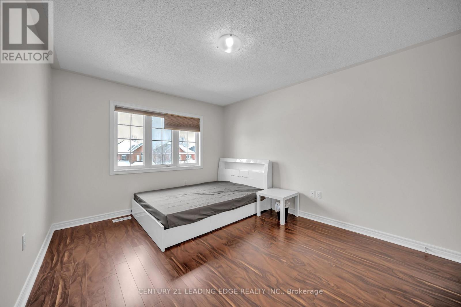 66 Woodbury Crescent, Newmarket (Summerhill Estates), Ontario  L3X 2T2 - Photo 17 - N12887206