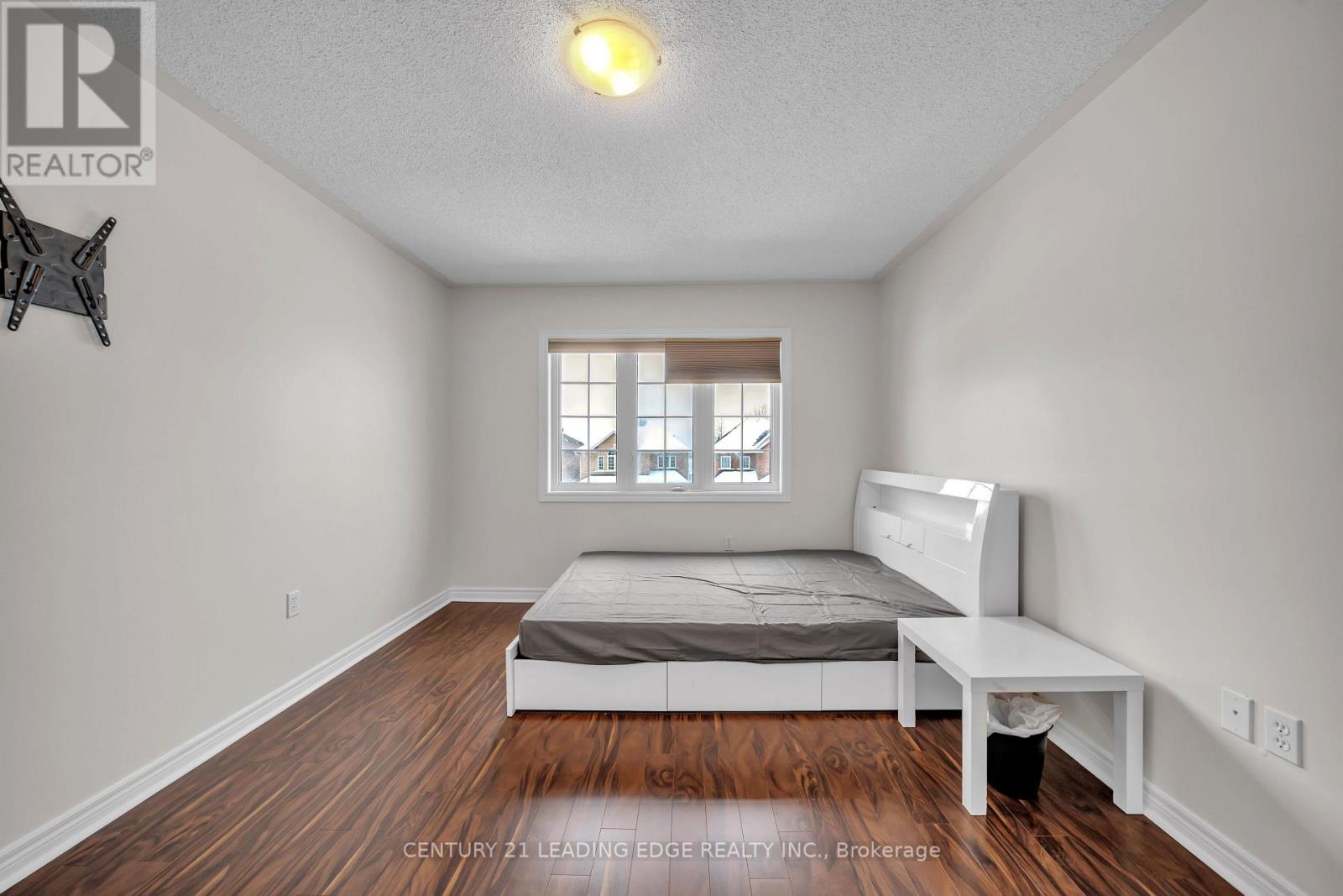 66 Woodbury Crescent, Newmarket (Summerhill Estates), Ontario  L3X 2T2 - Photo 18 - N12887206