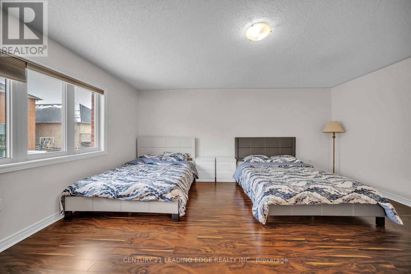 66 Woodbury Crescent, Newmarket (Summerhill Estates), Ontario  L3X 2T2 - Photo 25 - N12887206