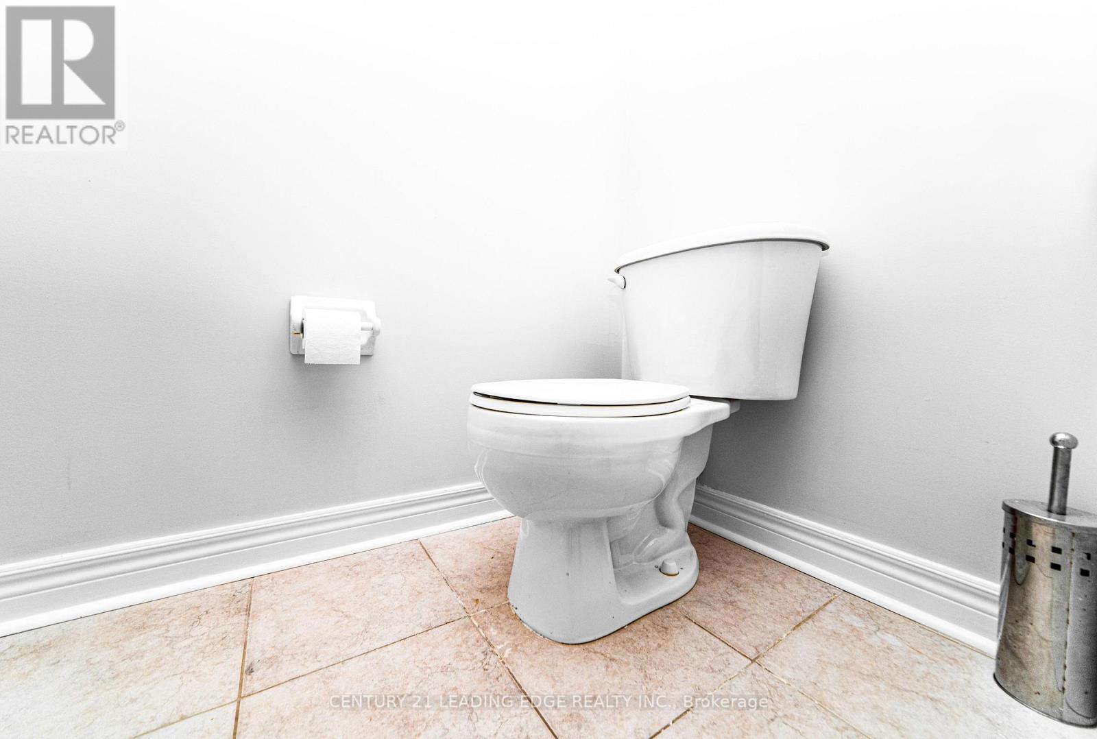 66 Woodbury Crescent, Newmarket (Summerhill Estates), Ontario  L3X 2T2 - Photo 29 - N12887206