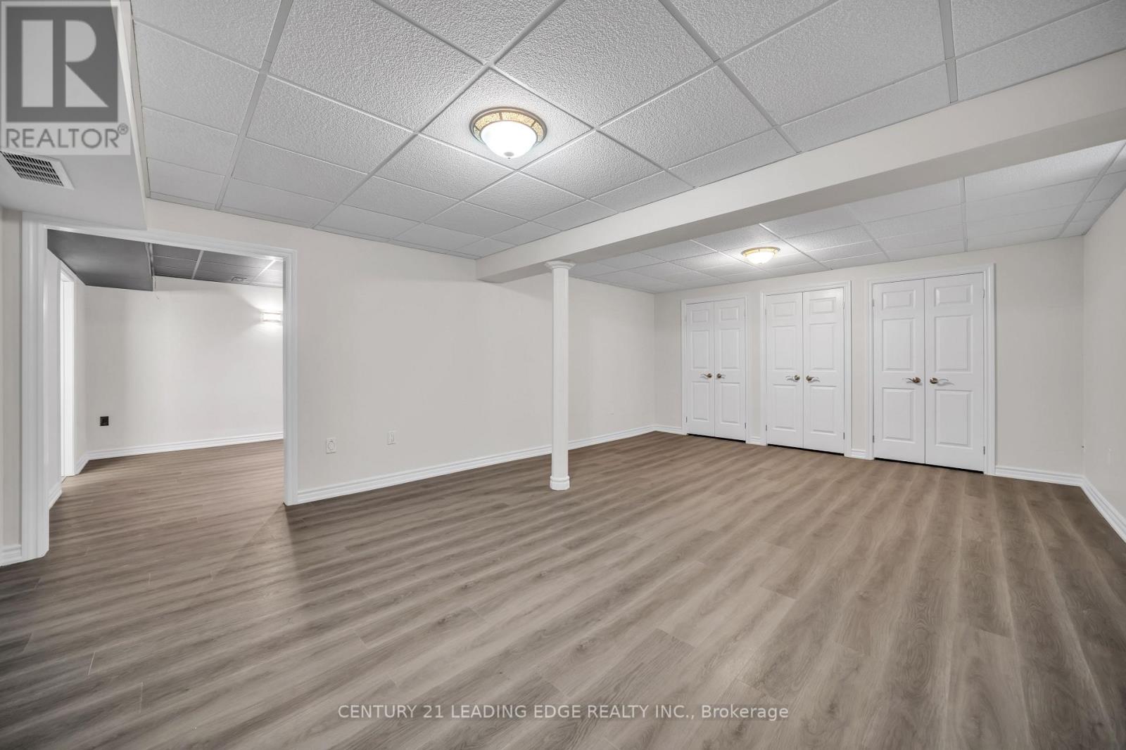 66 Woodbury Crescent, Newmarket (Summerhill Estates), Ontario  L3X 2T2 - Photo 34 - N12887206