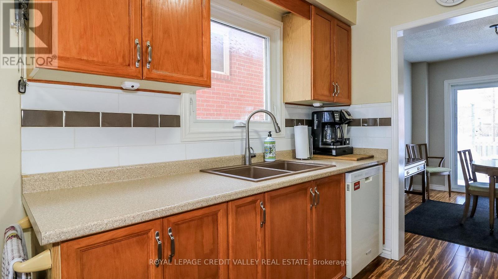 120 Heydon Avenue, New Tecumseth (Alliston), Ontario  L9R 1N6 - Photo 7 - N12887218