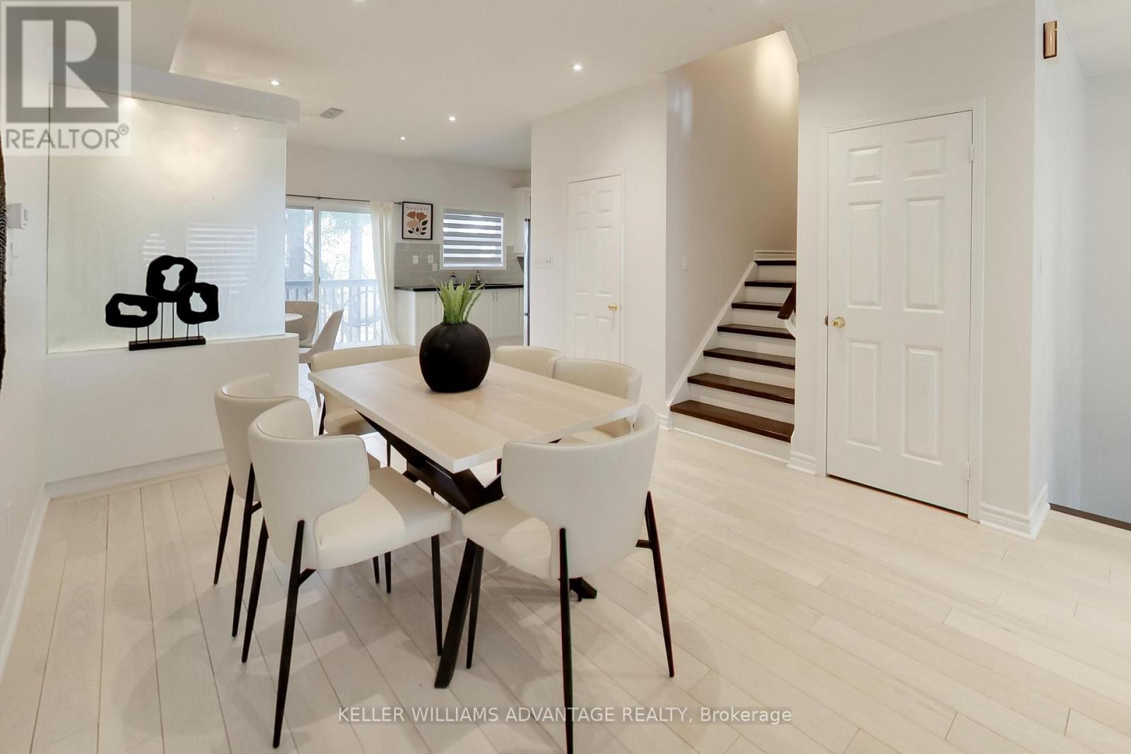 79 Maple Park Way, Markham, Ontario  L6G 1C5 - Photo 18 - N12887236