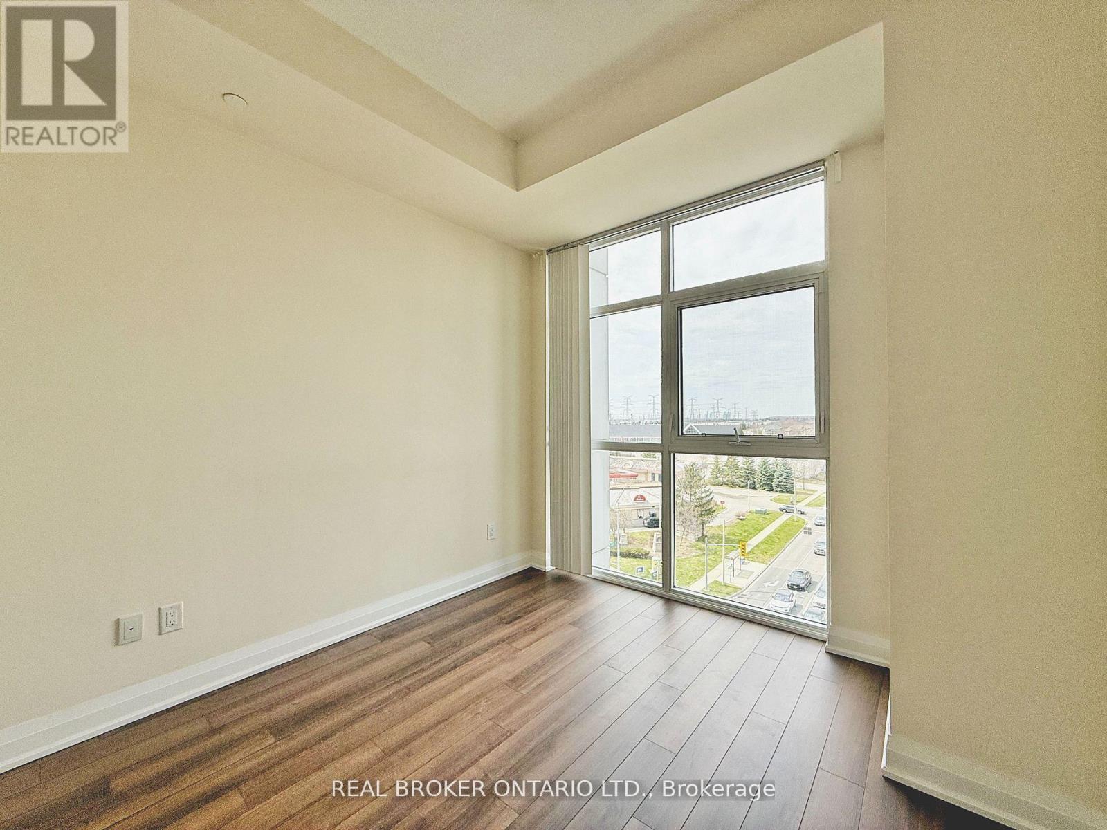 716 - 8763 Bayview Avenue, Richmond Hill, Ontario  L4B 3V1 - Photo 3 - N12887330